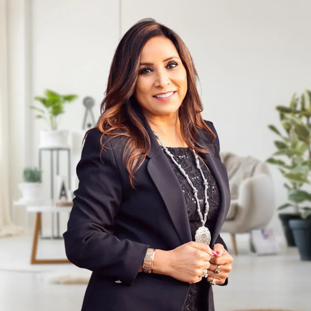 Portrait photograph of Kim Deol, REALTOR with Intero Real Estate Services